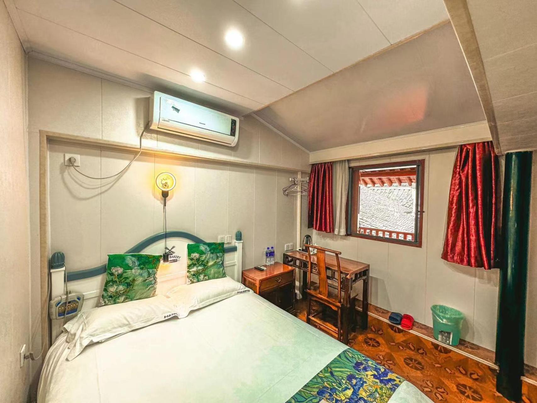Shaoxing Laotaimen Luxun Native Place Youth Hostel Extérieur photo