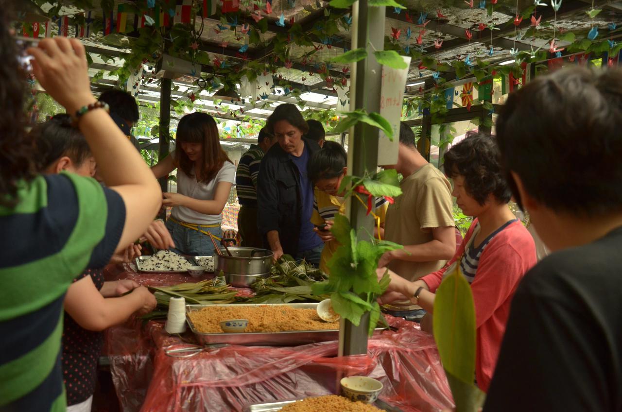 Shaoxing Laotaimen Luxun Native Place Youth Hostel Extérieur photo